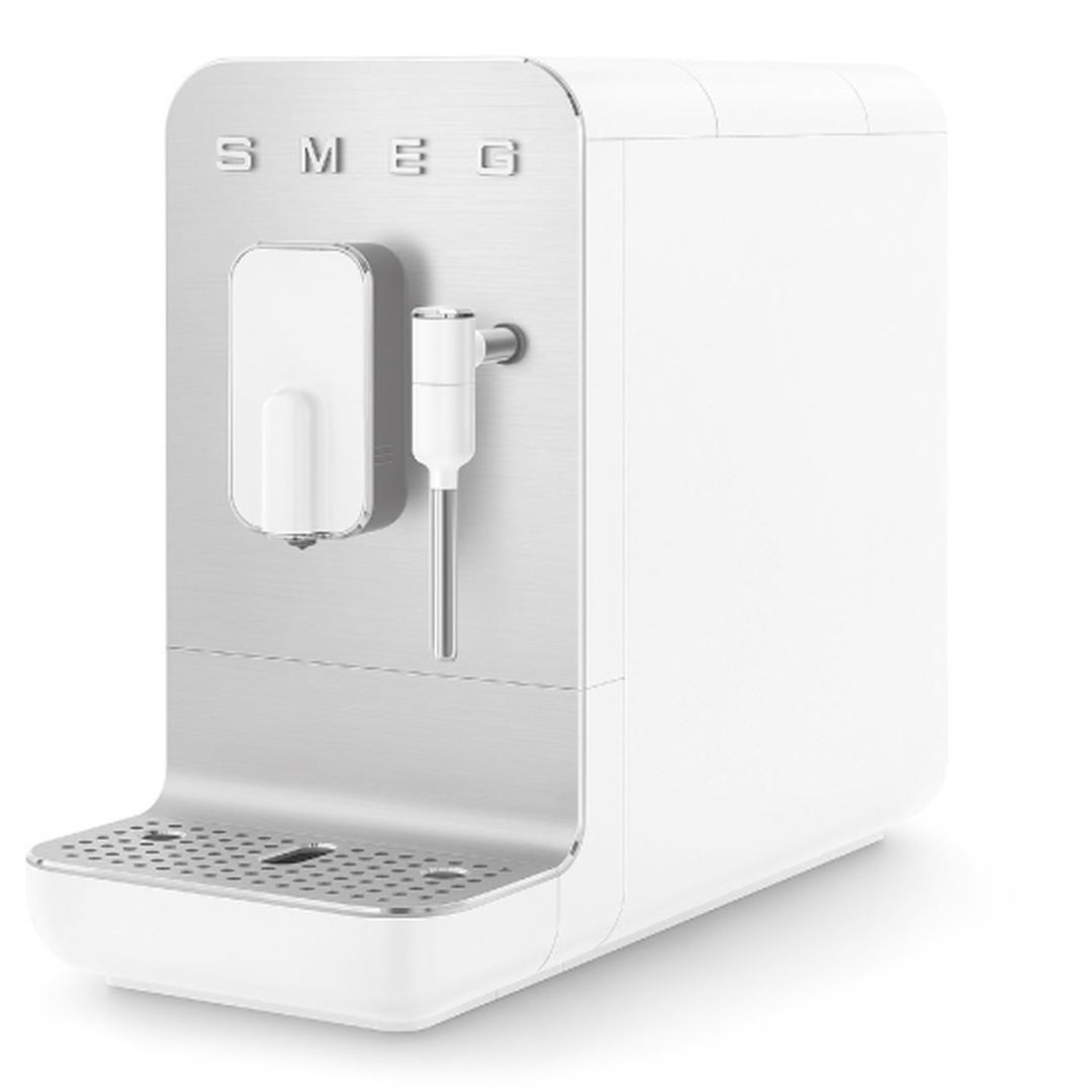 Smeg Otomatik Espresso Kahve Makinesi Mat White Bcc02whmeu